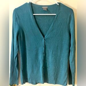 Ann Taylor Cardigan (WITH DEFICIT)